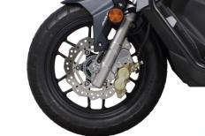 フロントキャリパーブラケットキット(4POTキャリパー用)