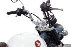 アジャストハンドルクランプ(シルバー)