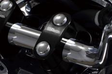 アジャストハンドルクランプ(ブラック)